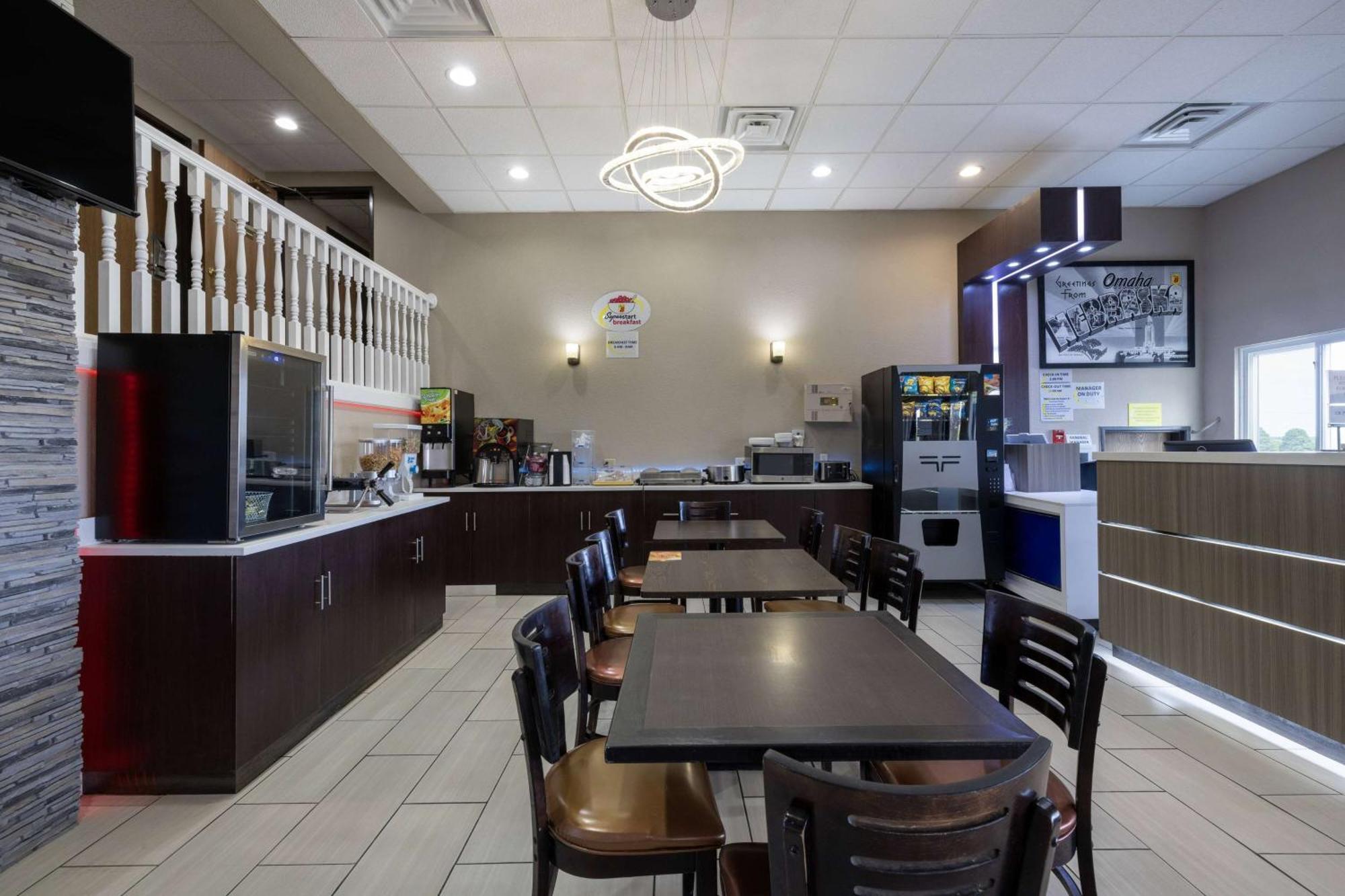 The Inn&Suites Sw Omaha Kültér fotó